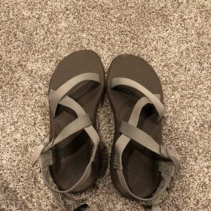 Chacos - Worn Once & Comes w/ Box